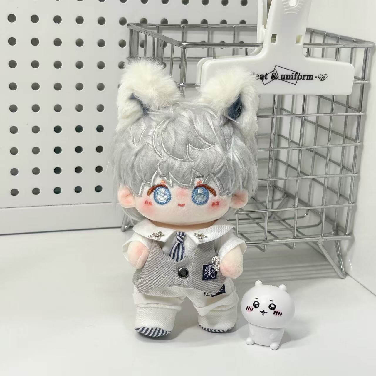 銀狼と秘密のホワイトスーツセット【10cm】