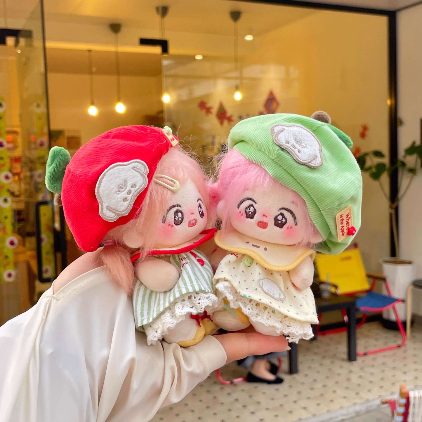 りんご畑のピクニックセット【10cm】（全2色）