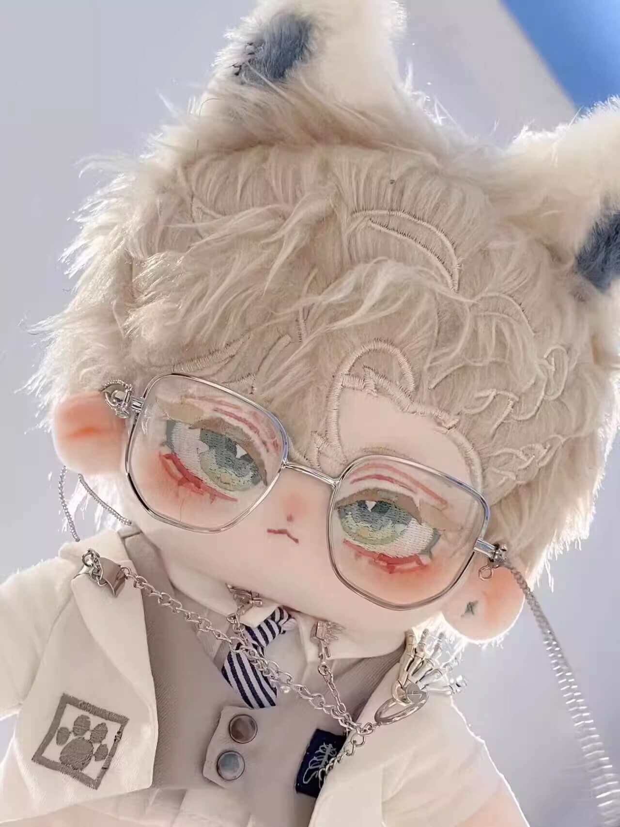 銀狼と秘密のホワイトスーツセット【20cm】